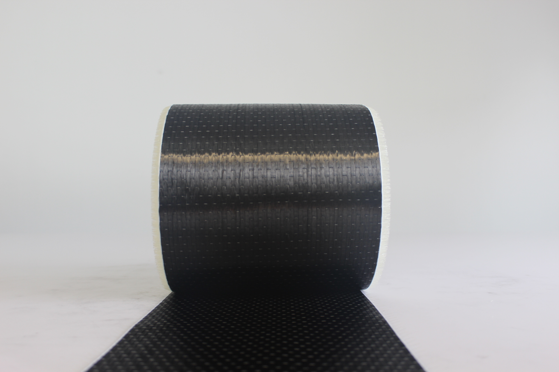 碳纖維布會(huì)受構(gòu)件外形限制嗎？